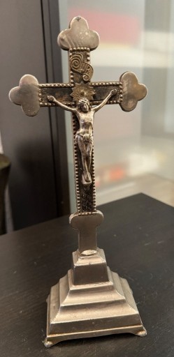 Zdjęcie oferty: Krzyż metalowy krucyfiks pasyjka 26 cm