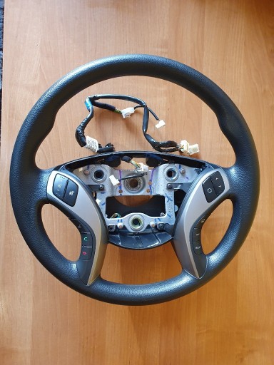 Zdjęcie oferty: Kierownica do Hyundai I30 II 2012-2016