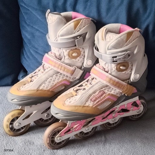 Zdjęcie oferty: Rolki Hy Skate, rozmiar 40 wkładki 25,5 cm ABEC 7 