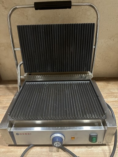 Zdjęcie oferty: Panini grill elektryczny HENDI 2200W