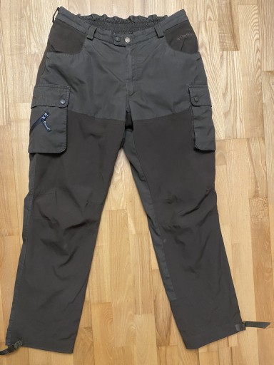 Zdjęcie oferty: SPODNIE PINEWOOD C52 khaki 88-92 pas