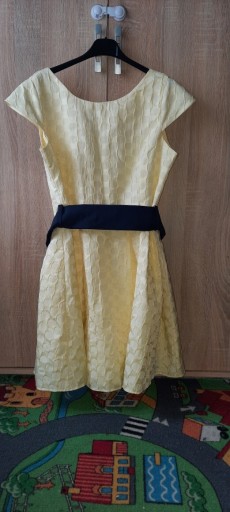 Zdjęcie oferty: Sukienka damska na każdą okazję żółta I.K.A XL