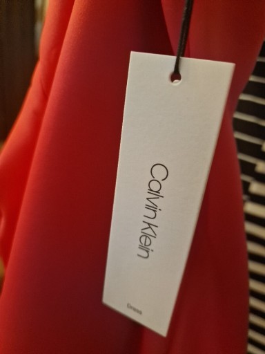 Zdjęcie oferty: Nowa sukienka Calvin Klein