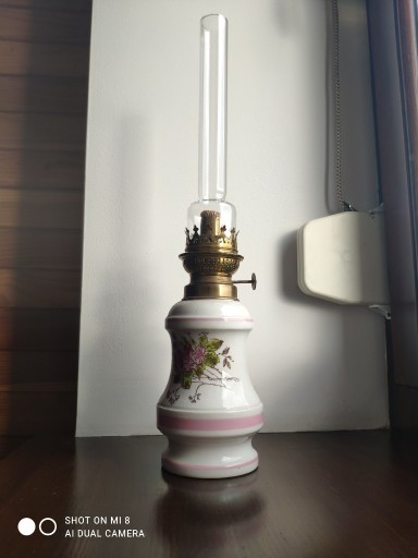 Zdjęcie oferty: Stara francuska porcelanowa lampa naftowa nr 35