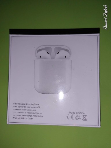 Zdjęcie oferty: *** oryginalne *** słuchawki  *** powerbank ***