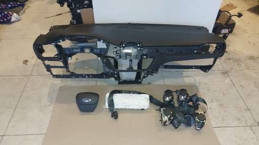 Zdjęcie oferty: Deska konsola Airbag Ford Focus Mk4