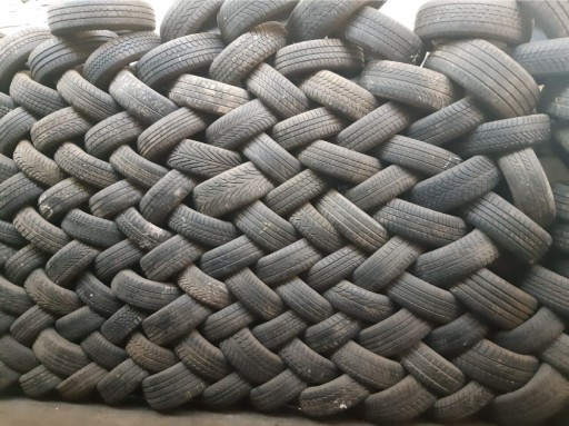 Zdjęcie oferty: ODDAM ZA DARMO ZUŻYTE OPONY – HURT, DUŻE ILOŚCI – WARSZAWA