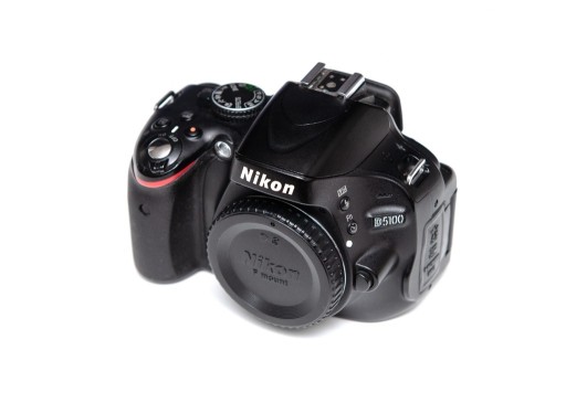 Zdjęcie oferty: Nikon D5100 body grip 3 baterie lustrzanka aparat