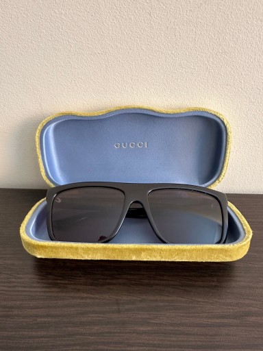Zdjęcie oferty: Okulary przeciwsłoneczne Gucci GG0748S