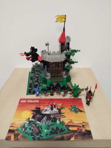 Zdjęcie oferty: LEGO Castle 6082 - Zamek Rycerzy Smoka