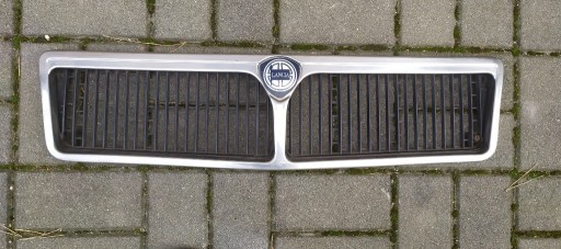 Zdjęcie oferty: Grill emblemat Lancia Trevi (Beta) 2000 ie 1984