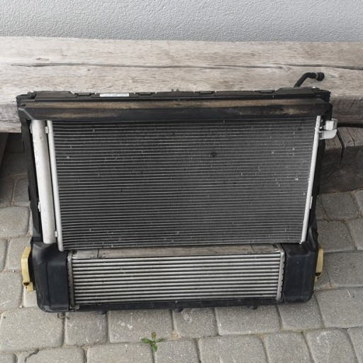 Zdjęcie oferty: CHLODNICE KOMPLEKT BMW G30 G31 G15 G11 G32 DIESEL