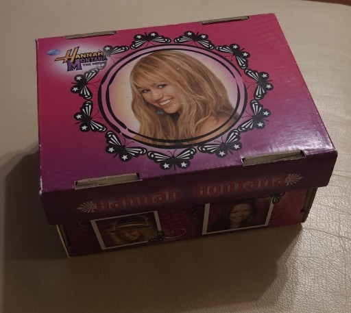 Zdjęcie oferty: karton kartonik pudełko Hannah Montana