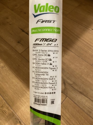 Zdjęcie oferty: PIÓRO WYCIERACZKI VALEO FIRST MULTI 600MM