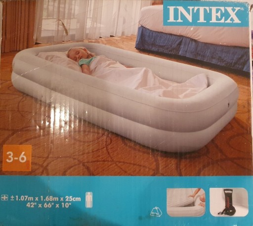 Zdjęcie oferty: Łóżko materac dziecięcy Intex 3 - 6 NOWY