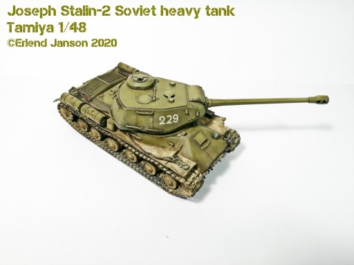 Zdjęcie oferty: Profesjonalnie wykonany model JS-2 1/48