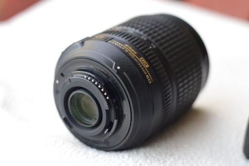 Zdjęcie oferty: Obiektyw Nikon 18-105mm AF-S + filtr ochronny.