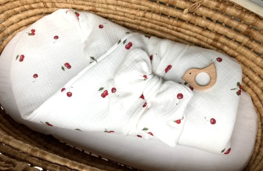 Zdjęcie oferty: Rożek dla niemowlaka muslin wisienki boho 