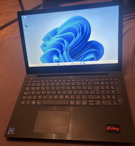 Zdjęcie oferty: Laptop Lenovo v130-15IGM