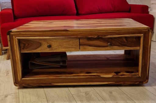 Zdjęcie oferty: Stolik do salonu drewniany z palisandru