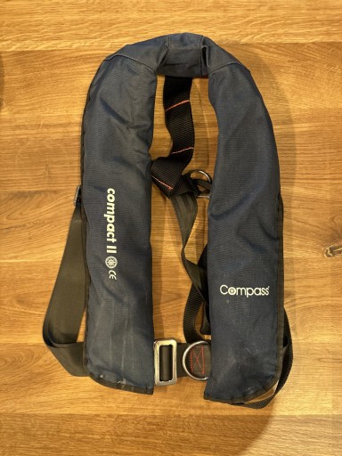 Zdjęcie oferty: Kamizelka ratunkowa Compass compact II 150n