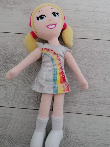 Zdjęcie oferty: Sprzedam lalkę szmacianą 33 cm, jak nowa