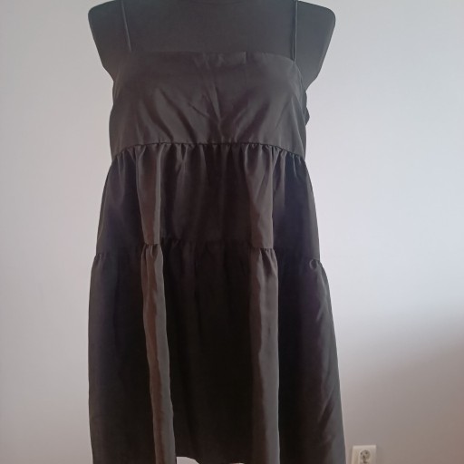 Zdjęcie oferty: sukienka na ramiączkach H&M Divided rozm.40czarna