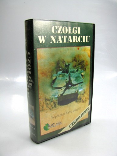 Zdjęcie oferty: CZOŁGI W NATARCIU -FILM/kaseta video VHS 