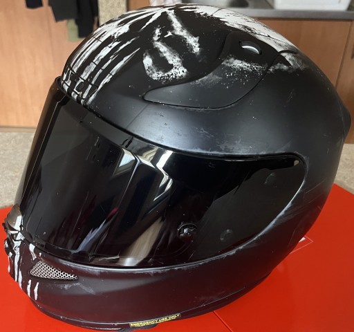 Zdjęcie oferty: Kask HJC Rpha 11 Punisher MARVEL jak nowy + gratis