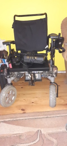 Zdjęcie oferty: Wózek inwalidzki elektryczny.