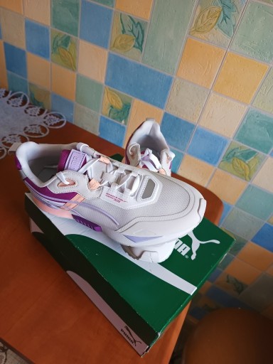 Zdjęcie oferty: Buty Mirage Tech Puma Damskie r.39 