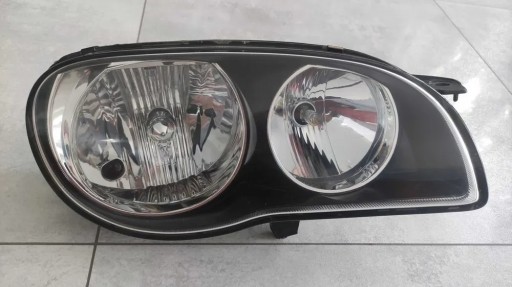 Zdjęcie oferty: Reflektor Lampa przód prawa Toyota Corolla 99-01