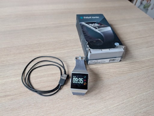 Zdjęcie oferty: Fitbit Ionic zegarek sportowy nfc GPS 