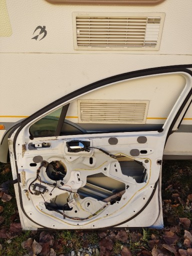 Zdjęcie oferty: Drzwi prawe przednie Peugeot 508 prawy przód białe