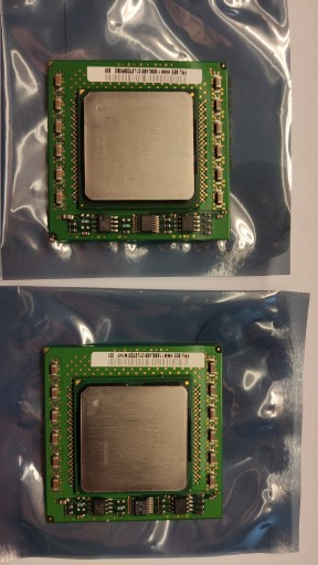 Zdjęcie oferty: 2x Intel Xeon SL6EP 2400MHz 512MB  s.604