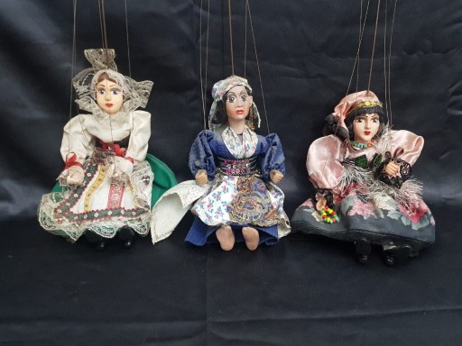 Zdjęcie oferty: Stara lalka teatralna marionetka okazja