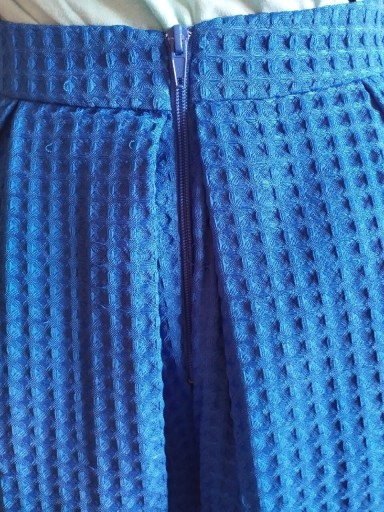 Zdjęcie oferty: Niebieska spódnica galowa 34 