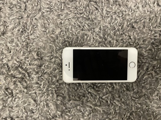 Zdjęcie oferty: iPhone 5s A1457 bardzo ładny stan