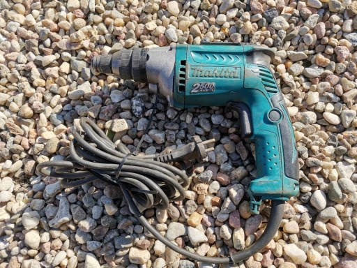 Zdjęcie oferty: Wkrętarka Makita FS2700