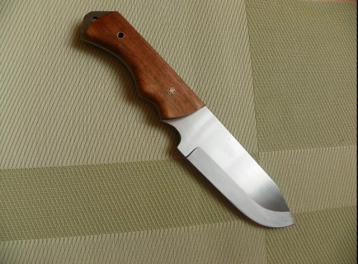 Zdjęcie oferty: Nóż Survivalowy Orzech Custom Nóż Ręcznie Robiony