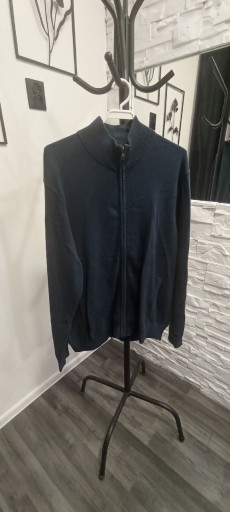 Zdjęcie oferty: Sweter męski rozpinany w rozmiarze XL