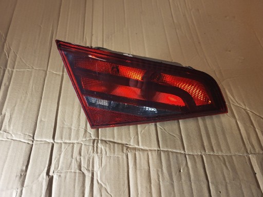 Zdjęcie oferty: Audi A3 lewa lampa w klapę 