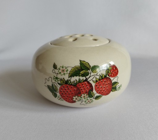 Zdjęcie oferty: wazonik IKEBANA ceramiczna CHODZIEŻ wzór TRUSKAWKI
