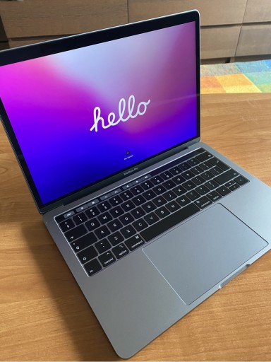 Zdjęcie oferty: Apple MacBook Pro 2019 Dodatki