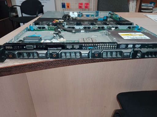 Zdjęcie oferty: Serwer dell power edge r320 RACK