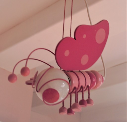 Zdjęcie oferty: Lampa drewniana do pokoju dziecięcego PSZCZÓŁKA
