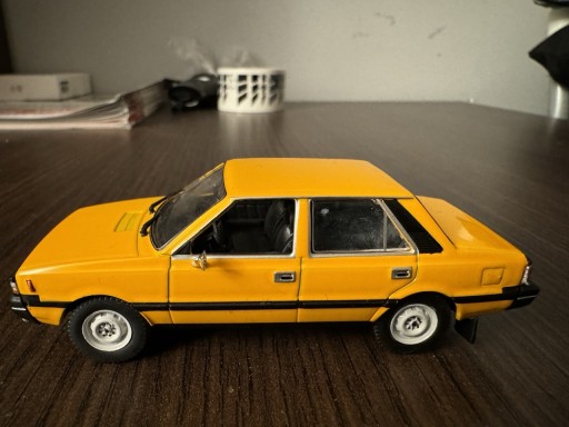 Zdjęcie oferty: Polonez sedan prototyp legendy FSO Deagostini bdb