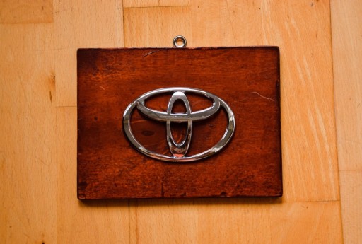 Zdjęcie oferty: Emblemat kolekcjonerski Toyota