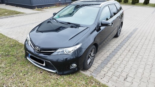 Zdjęcie oferty: TOYOTA  AURIS KOMBI 1,6  132 KM  Business Edition