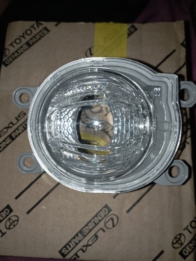 Zdjęcie oferty: Halogen lewy LED Toyota Corolla e21, RAV4 